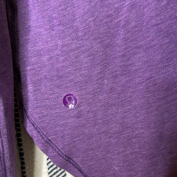 Lululemon Yogini 5 Year Long Sleeve Tee - Picture 4 of 8